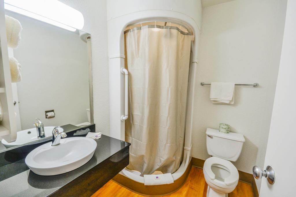 Motel 6-Huntsville, Tx מראה חיצוני תמונה